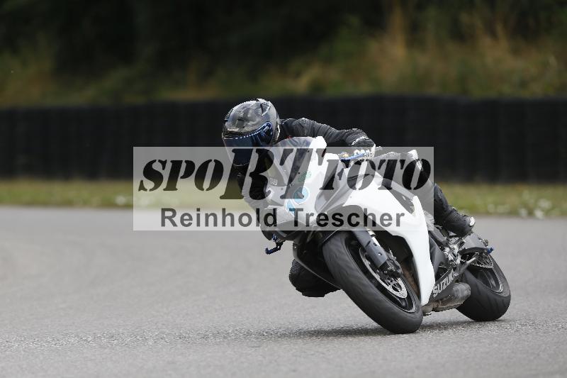 /30 23.06.2025 Get Faster Caremotion ADR/Rider Academy gruen/10